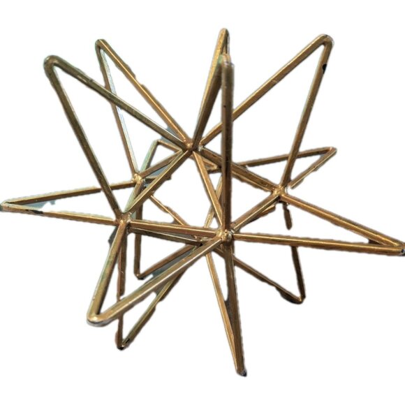 Geometric design goldtone metal decoration - Picture 2 of 7